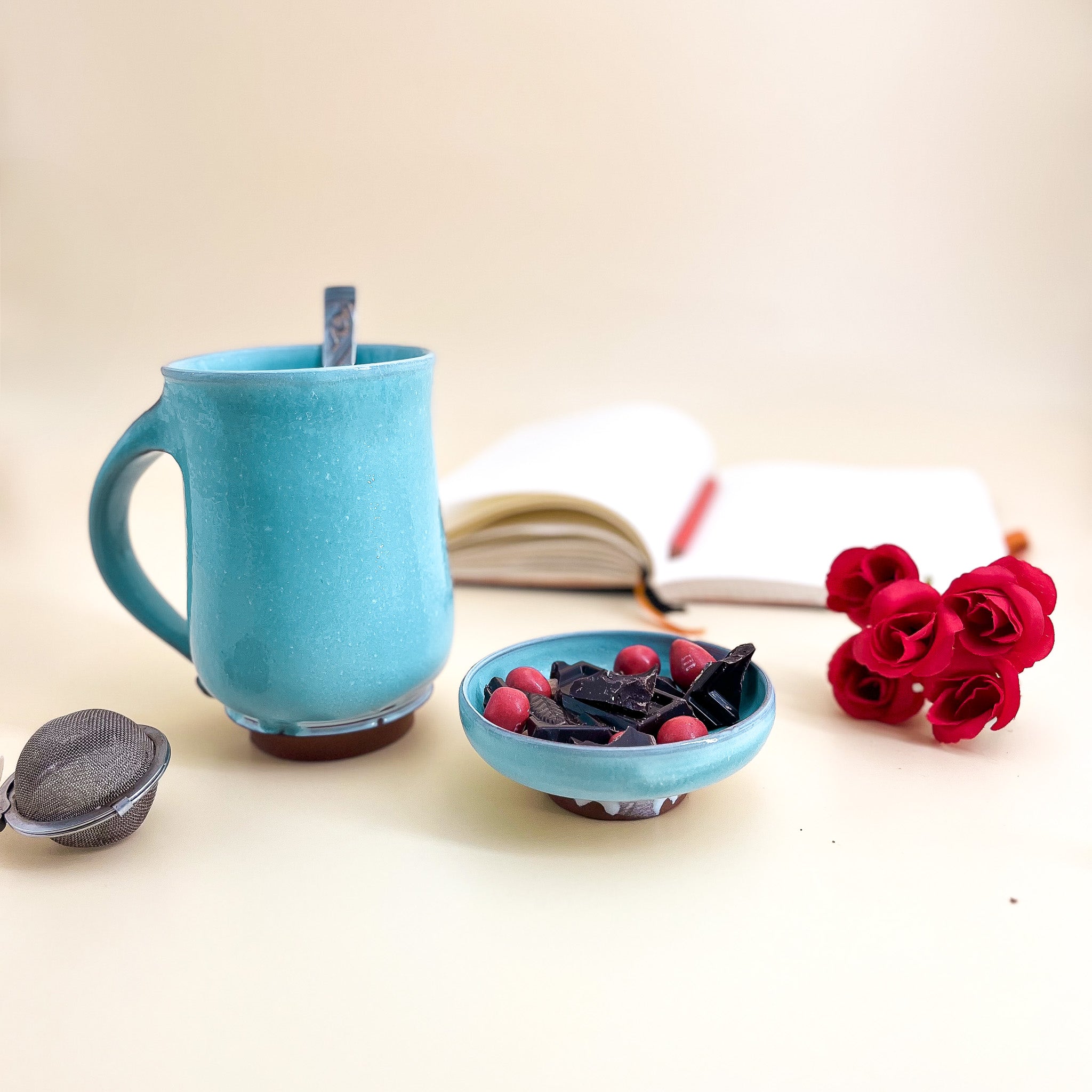 Grand mug et sa coupelle ronde Nuage